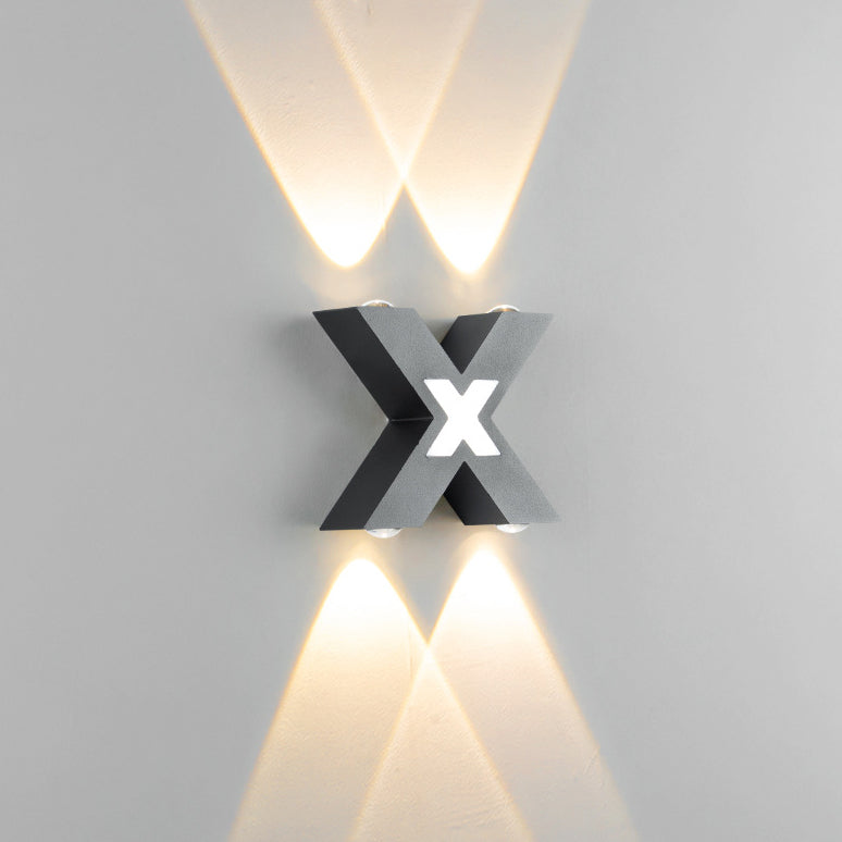 Applique LED étanche moderne en forme de X avec 4 lumières pour extérieur