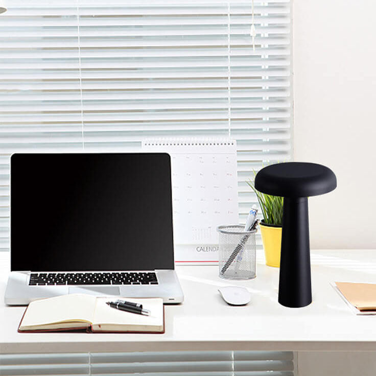 Lampe de table à LED USB en forme de soucoupe volante tournante