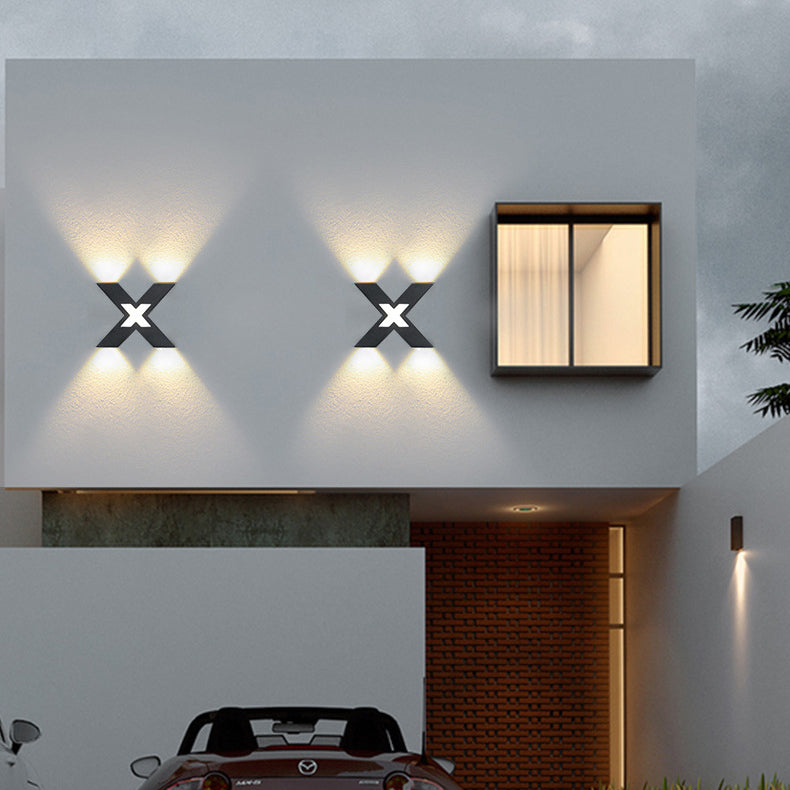 Applique LED étanche moderne en forme de X avec 4 lumières pour extérieur