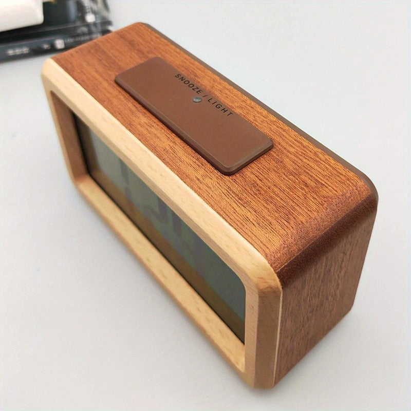 WoodChrono – Réveil en bois élégant avec calendrier