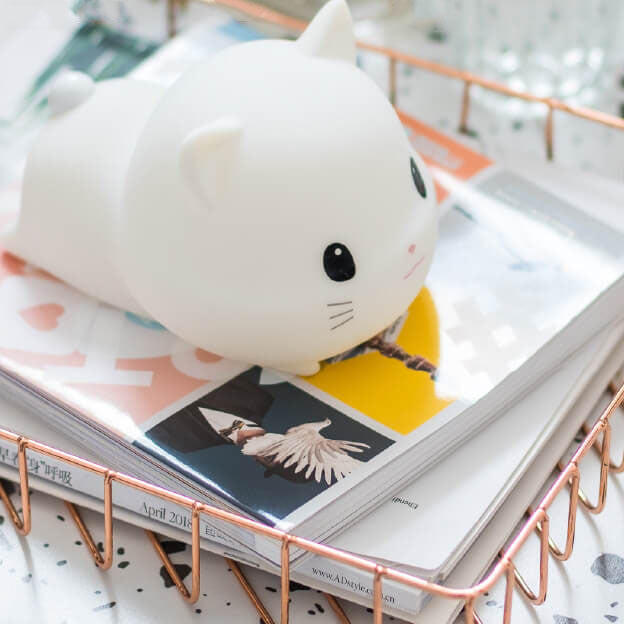 Floroux LED night lamp | Creative silicone cat-shaped lamp | USB charging & Timer | Children's room & Ambient lamp
