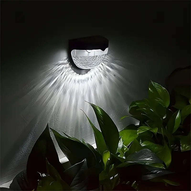 Floroux | Lampes de clôture solaires modernes et luxueuses