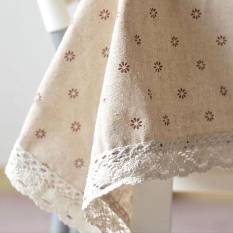 Nappe en coton lin à motif marguerite