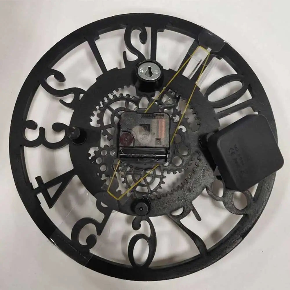 Aquasphère Design Horloge Murale - Étanche et Moderne