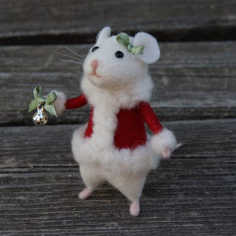 Souris en feutre et ornement de citrouille