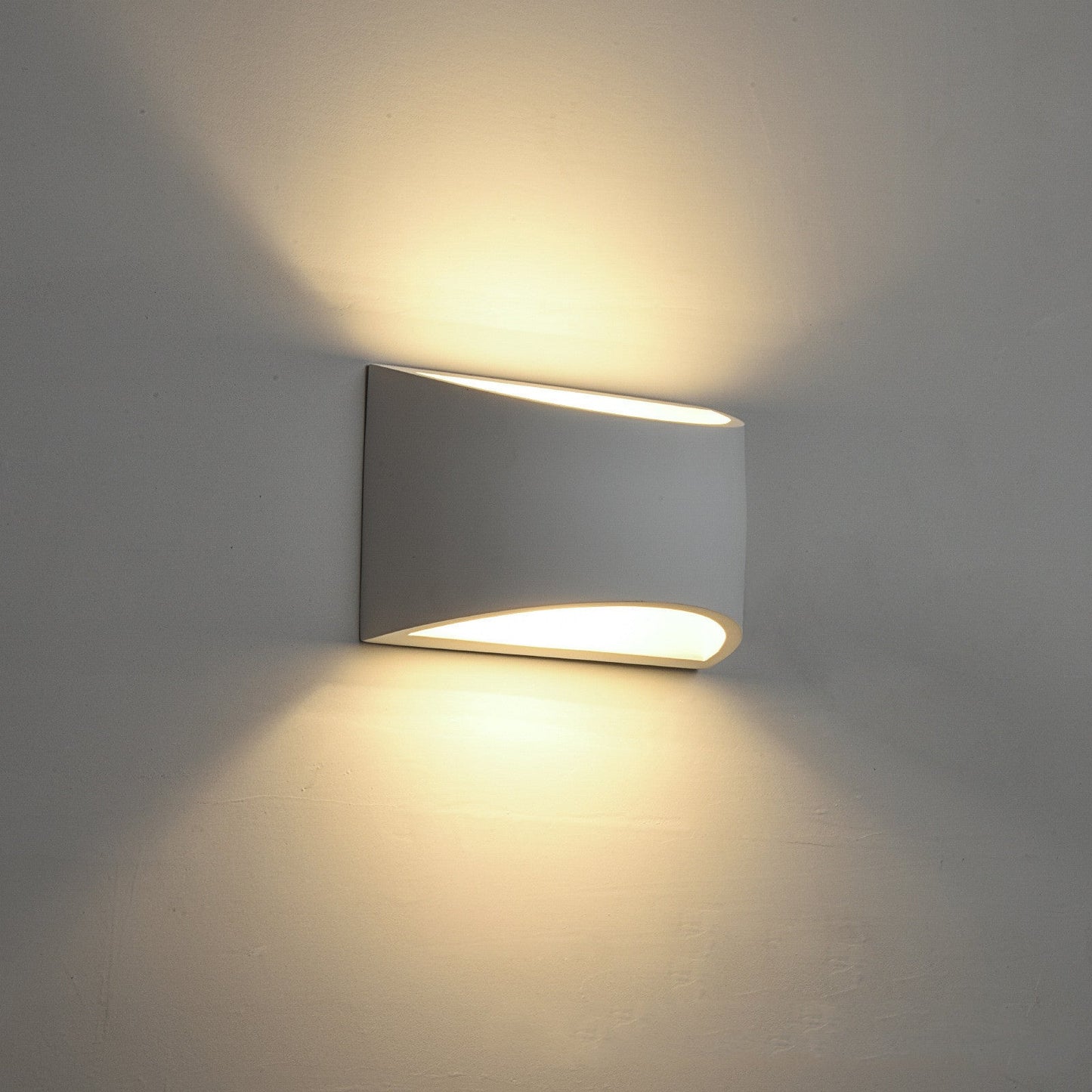 Lampe murale en plâtre