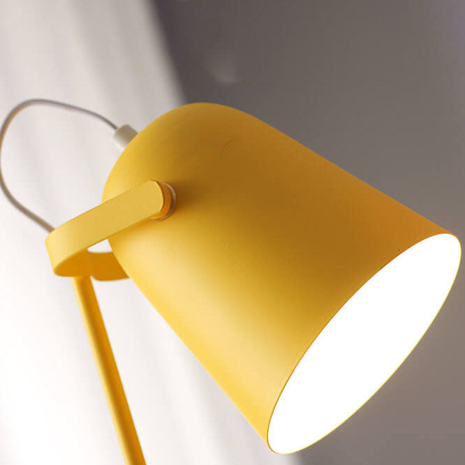 Floroux Nordic Table Lamp in Creative Bucket Design | 1-bulb | Selection of Colored Macarons