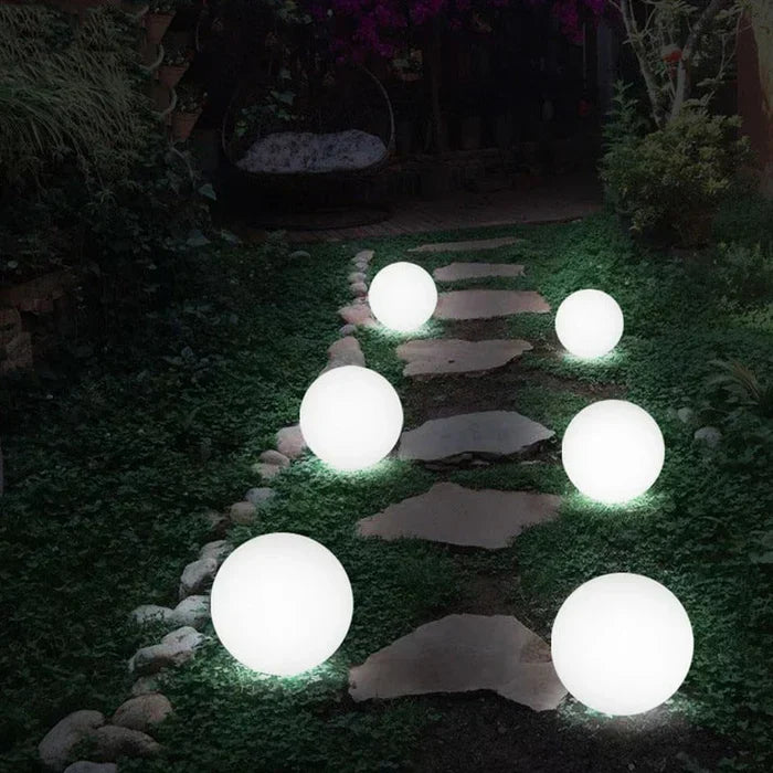 Éclairage de jardin sphérique - GlowSphere
