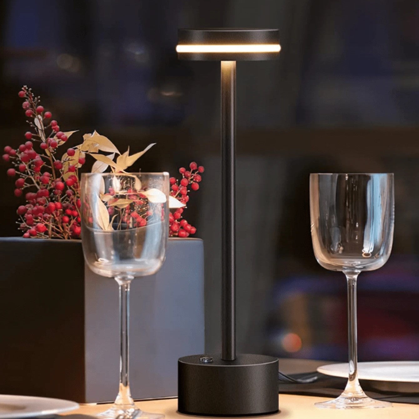 StellarGlow - Lampe sans fil pour extérieur avec éclairage ajustable