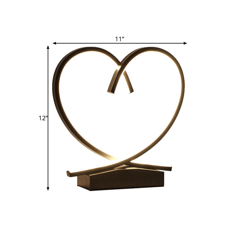 Floroux – Lampe de chevet charmante en bois avec design en cœur