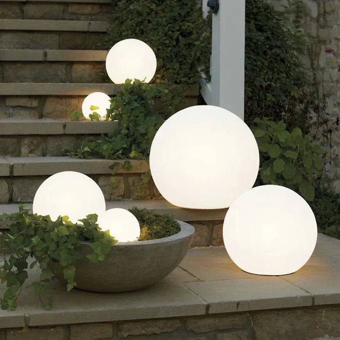 Éclairage de jardin sphérique - GlowSphere