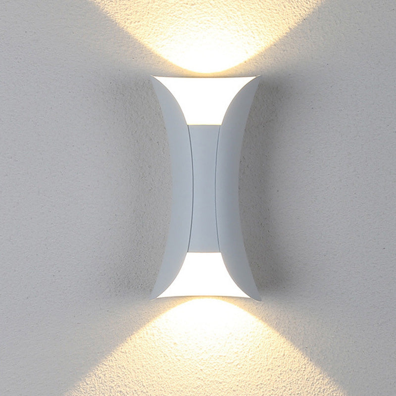 Lampe murale extérieure LED moderne - LumiEdge