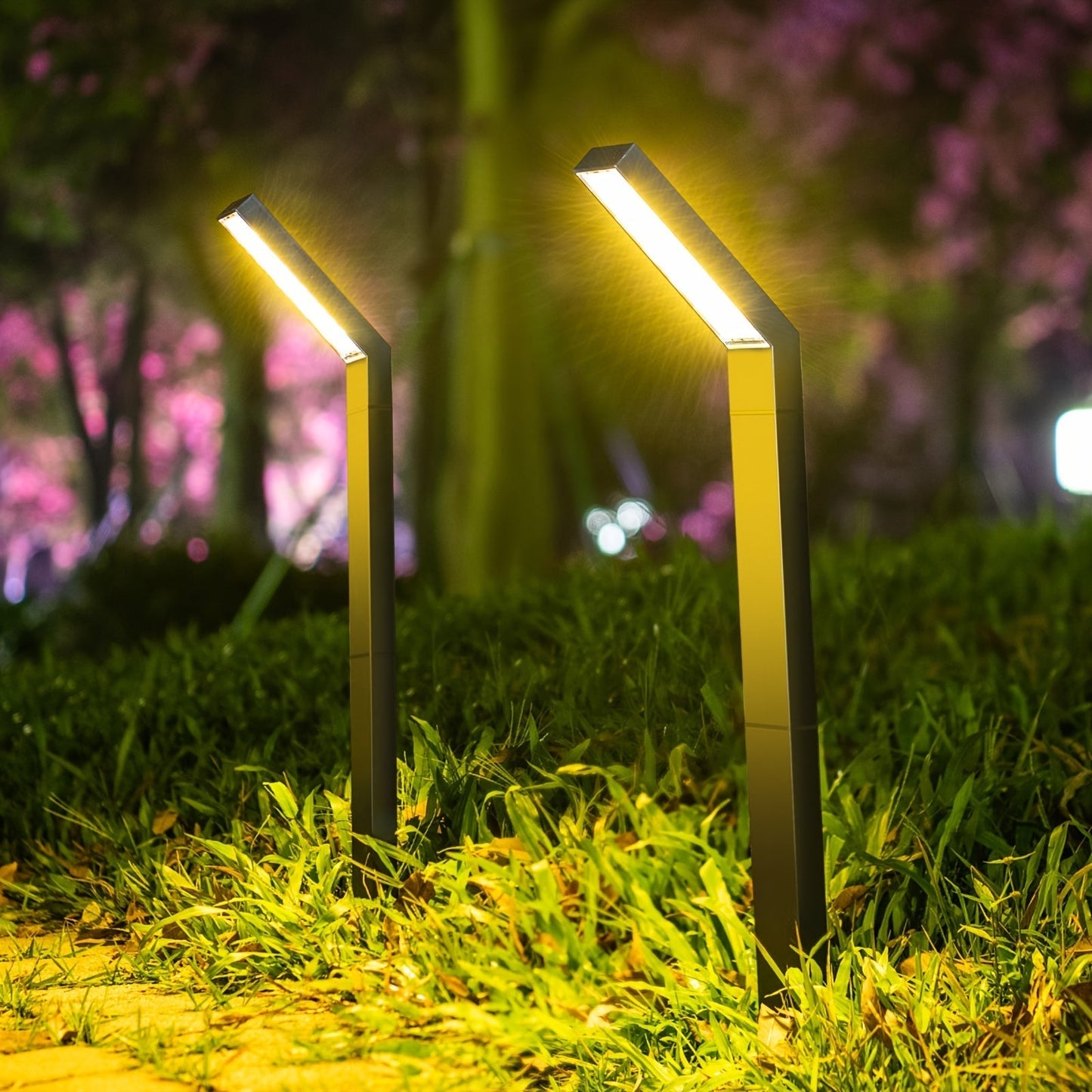 SolarPath Light - Lampe Solaire Étanche Réglable