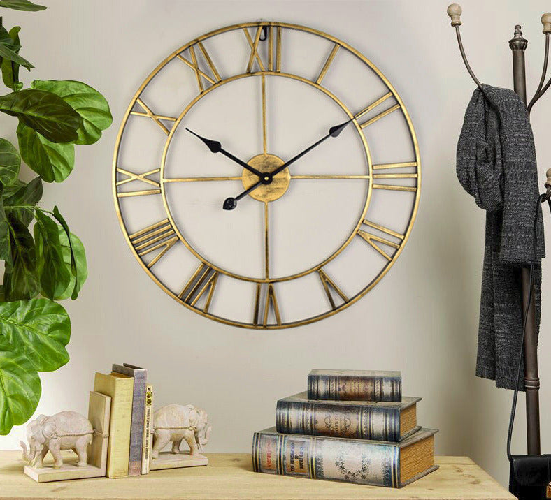 Horloge murale rétro Floroux en fer de style vintage