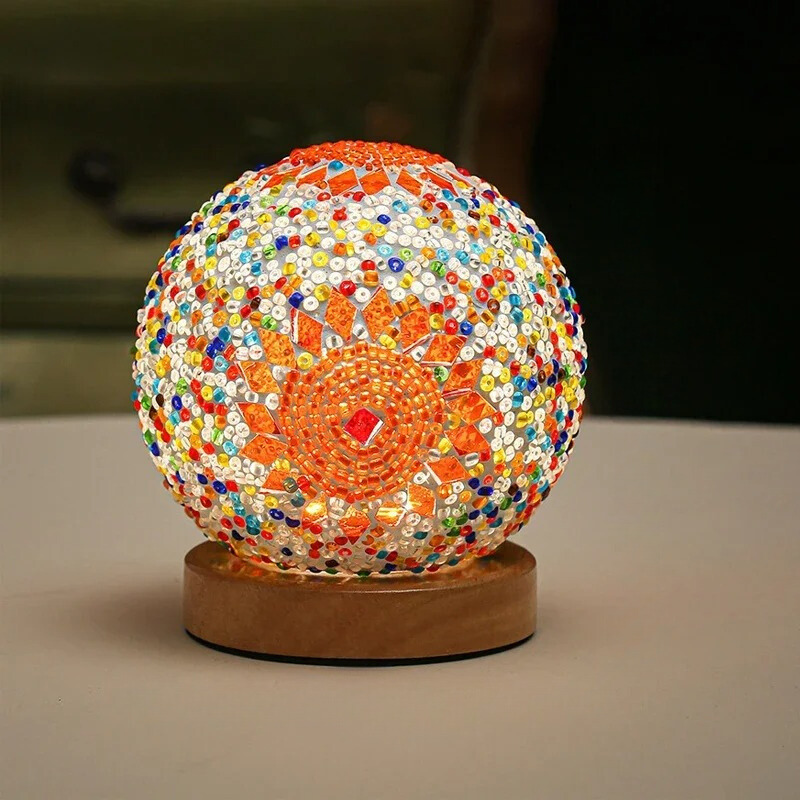 Lampe LED Créative ÉclairVibe - Design en Vitrail avec Fonction Dimmable et Connexion USB