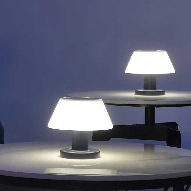 Floroux – Éco-Chic Lampe de table alimentée par solaire pour une atmosphère sans effort