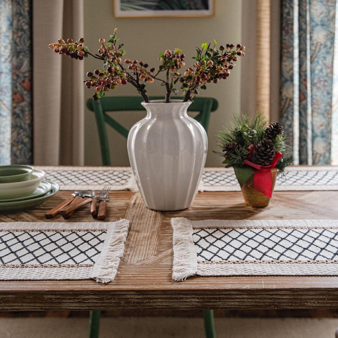 Set de 4 sous-verres en corde de chanvre tissée à motif géométrique
