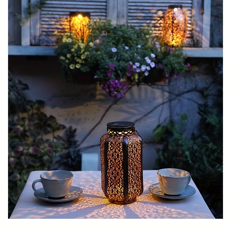 SolarGlow Lantern - Éclairage de jardin LED alimenté par énergie solaire