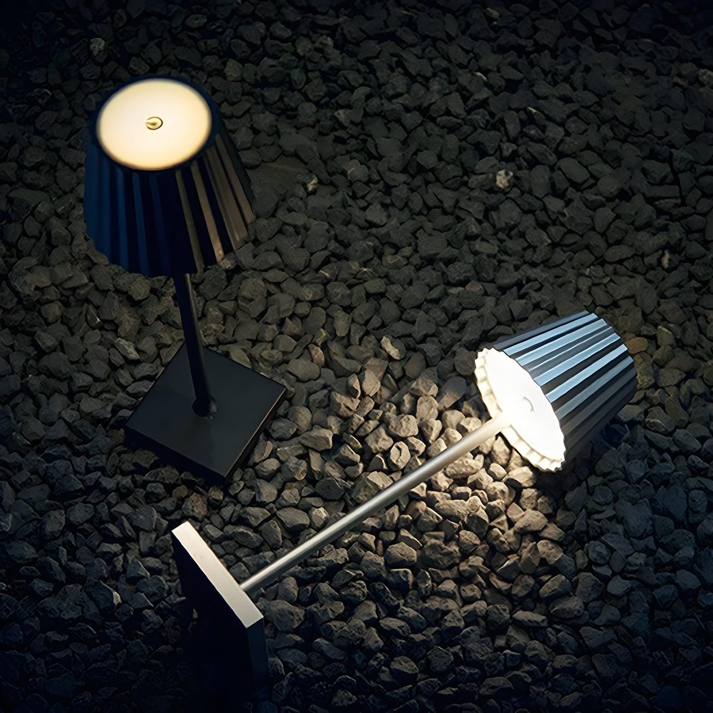 Nordic Arlo – Lampe de table à toucher dimmable – étanche et rechargeable