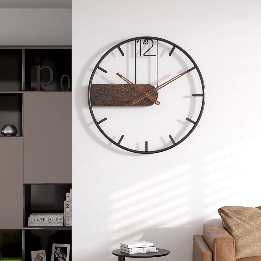 Élégant – Horloge murale en acier et noyer