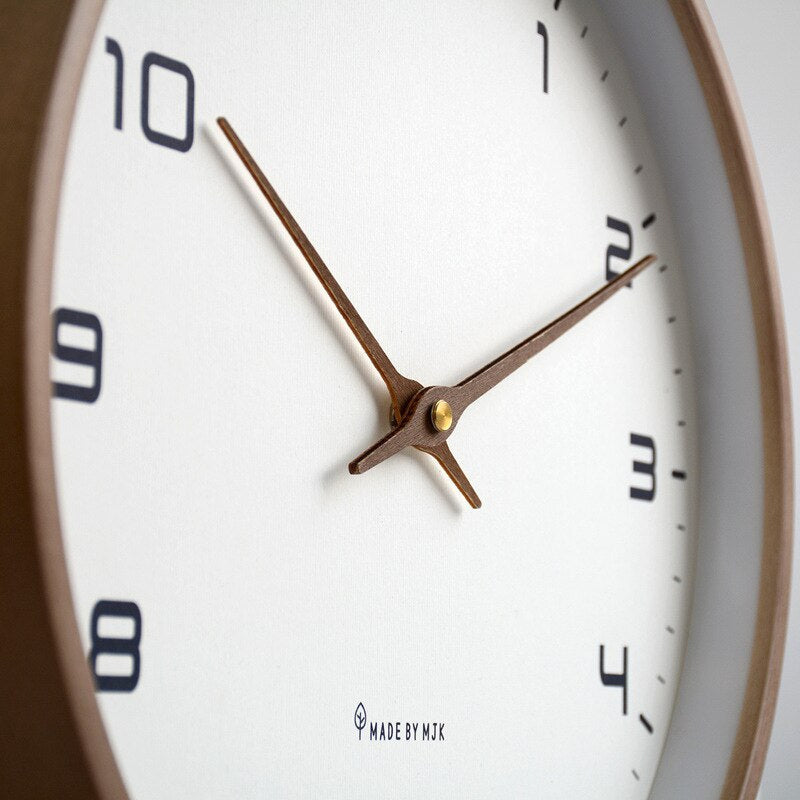 Horloge Murale en Bois Simplicité Scandinave