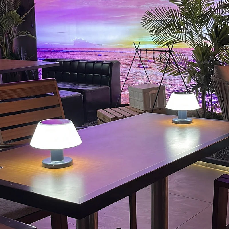 Floroux – Éco-Chic Lampe de table alimentée par solaire pour une atmosphère sans effort