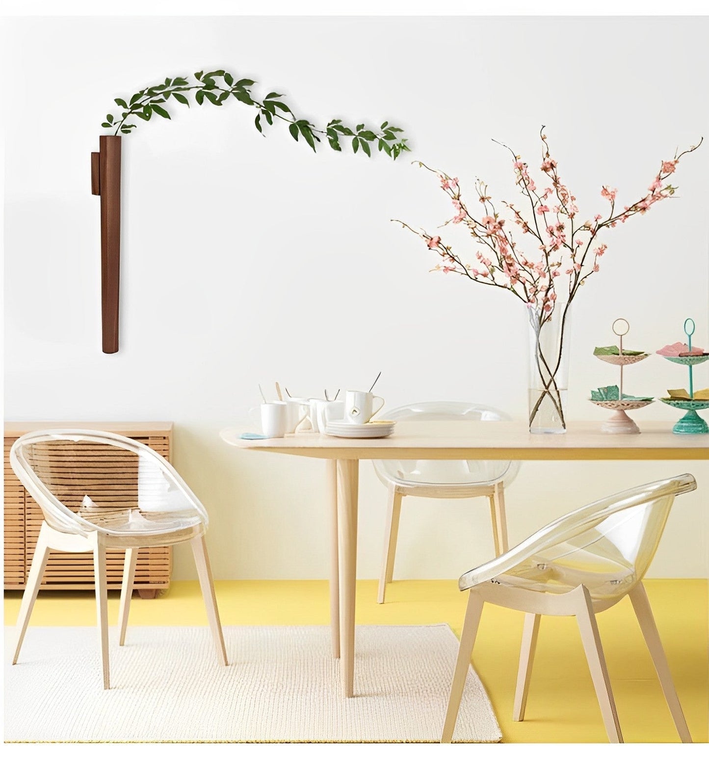 Wall-mounted vase Floroux | Home and office decoration | Minimalist design