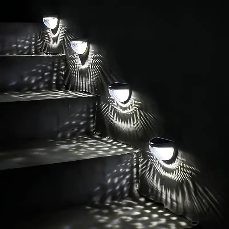 Floroux | Lampes de clôture solaires modernes et luxueuses