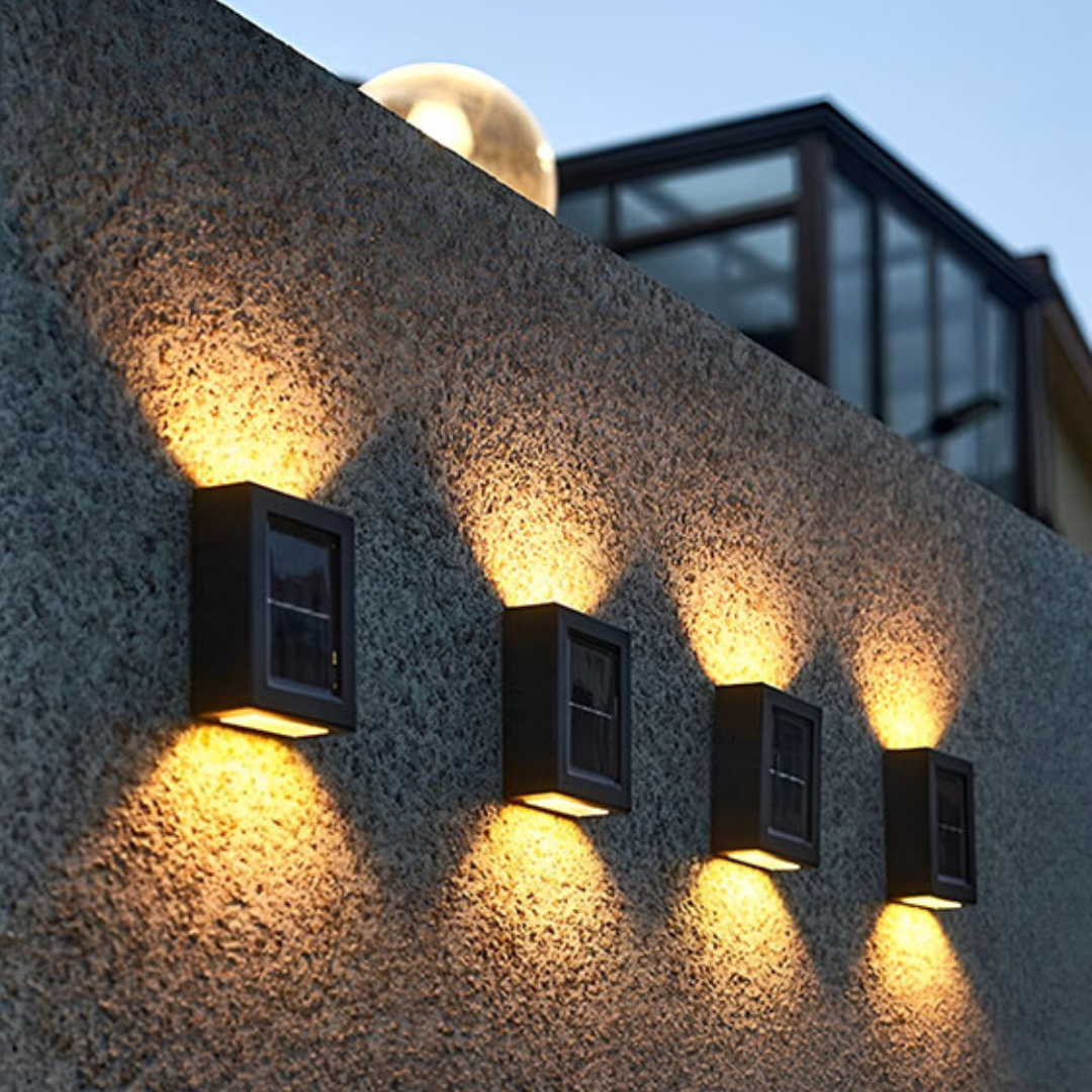 Floroux | Lampe murale extérieure LED solaire au design moderne