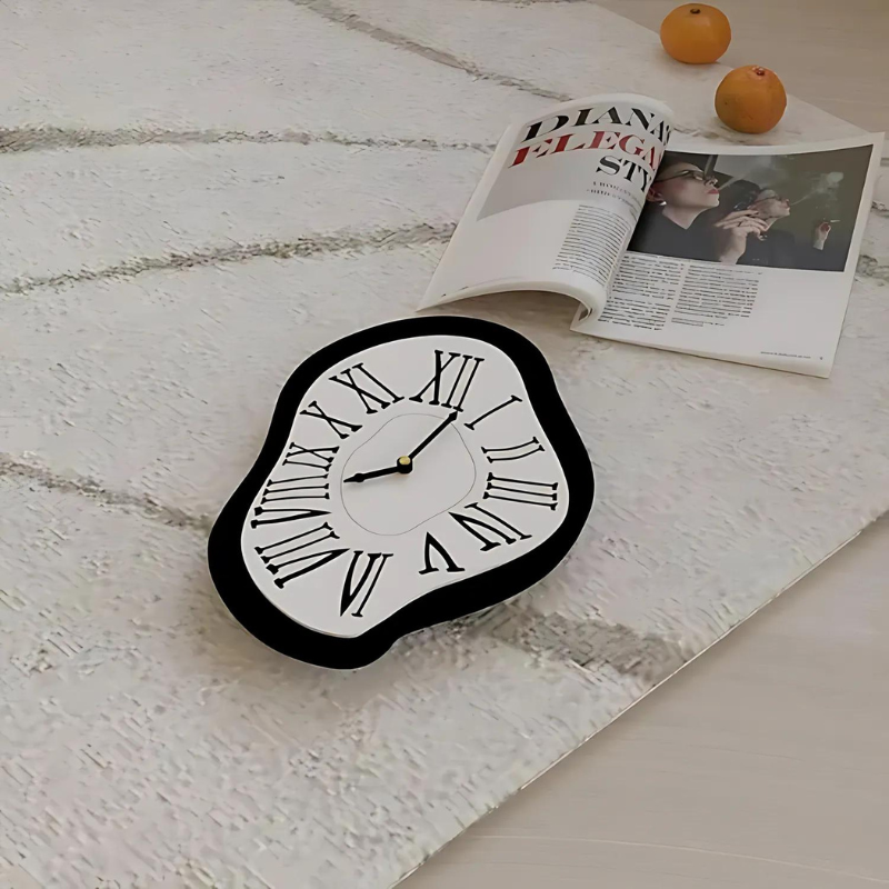 Horloge Vintage-Surréalisme Floroux - Design Artistique du Temps pour Votre Maison