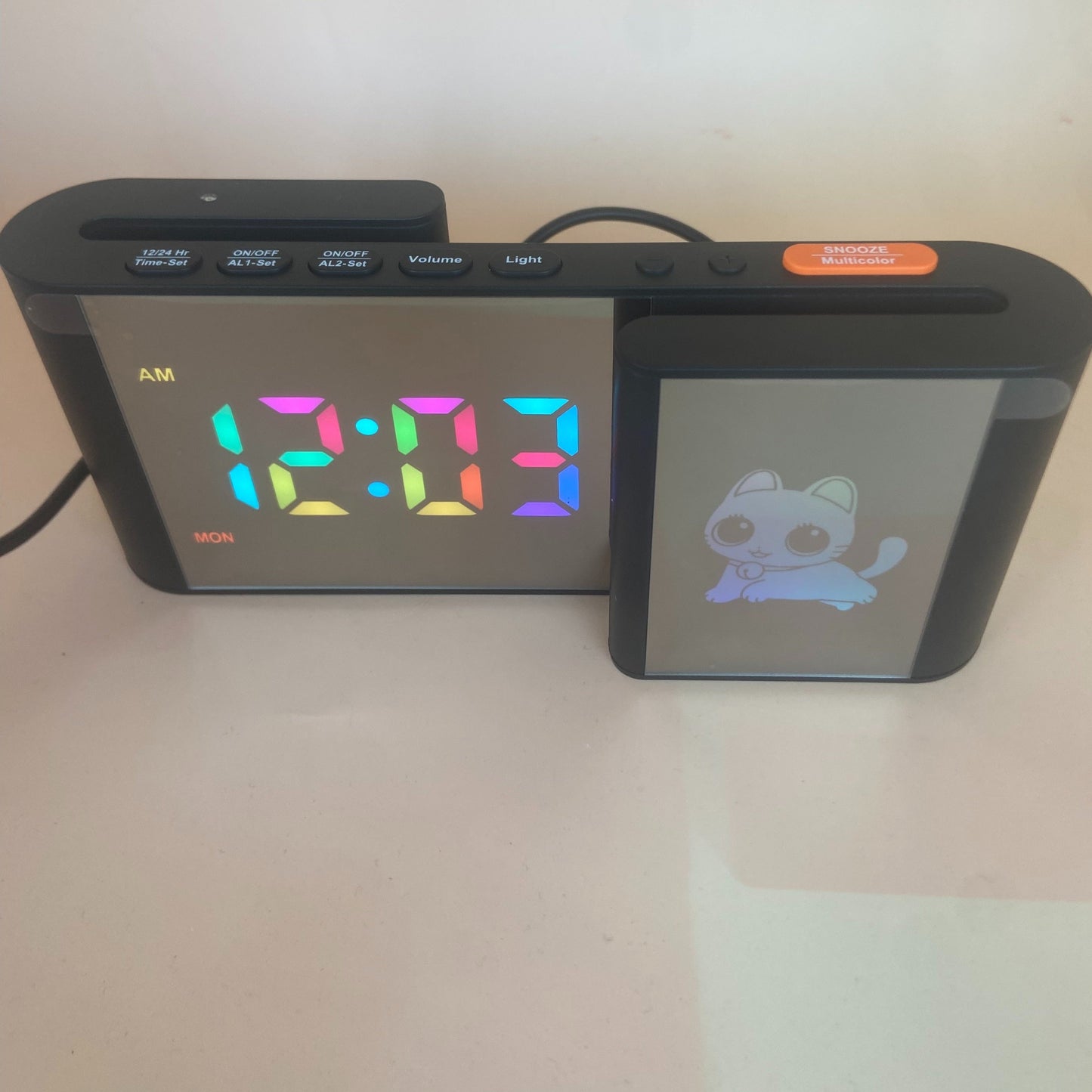LumoBright Horloge - Réveil Numérique avec Affichage RGB