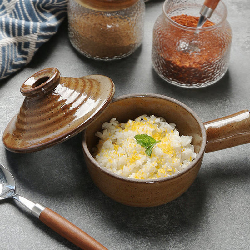 Cuisinier en céramique pour micro-ondes