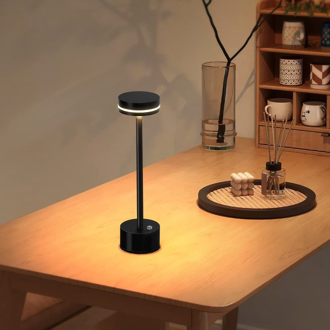 StellarGlow - Lampe sans fil pour extérieur avec éclairage ajustable