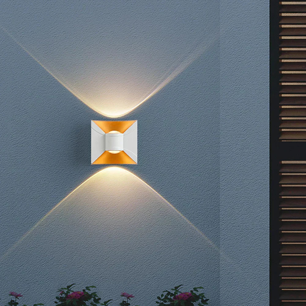LumiereMurale Applique - Éclairage LED Extérieur Élégant pour Votre Jardin