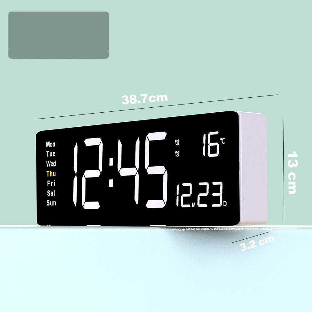 Montre digitale en acrylique colorée – Apportez de la couleur dans votre intérieur