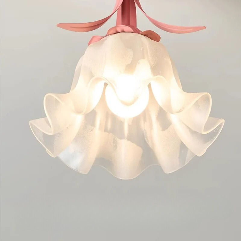 LumiPlafond - Lampe de Plafond Élégante et Chaleureuse pour Intérieur