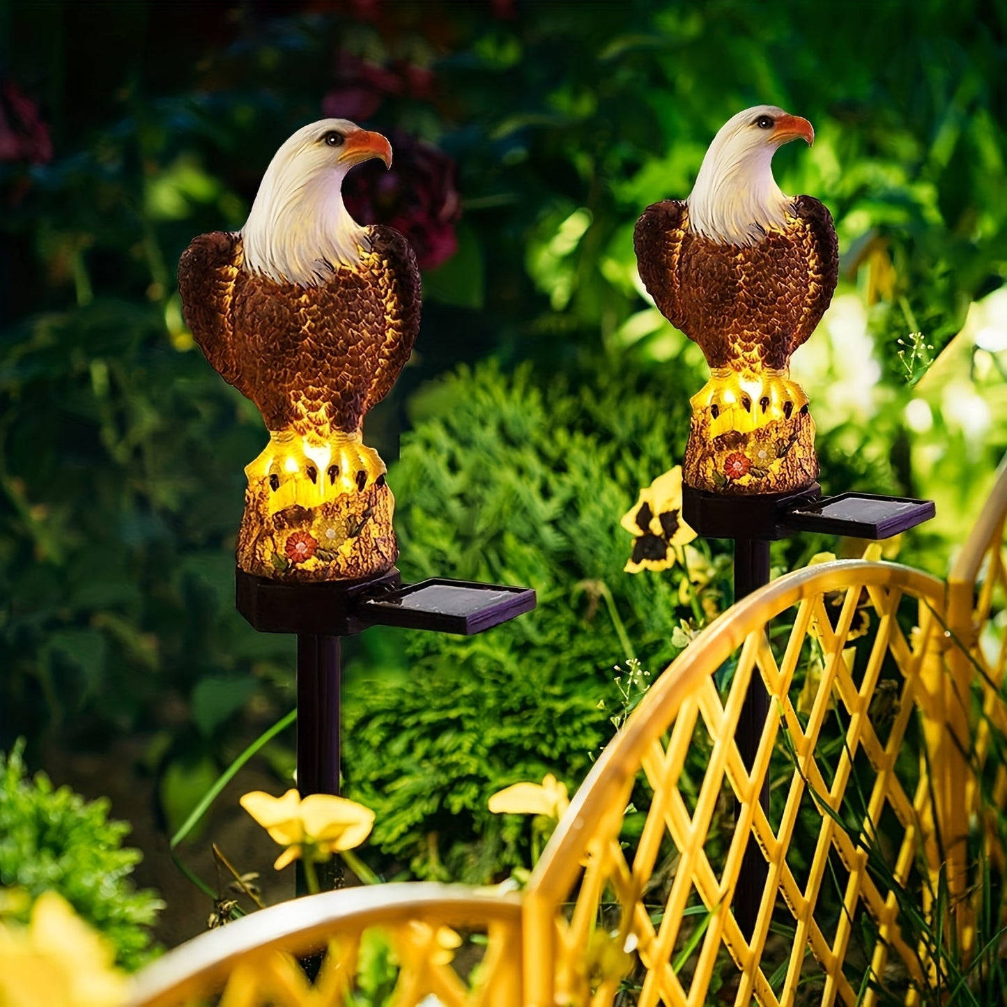 SolarGlow Eagle - Lampe solaire élégante pour l'éclairage de jardin