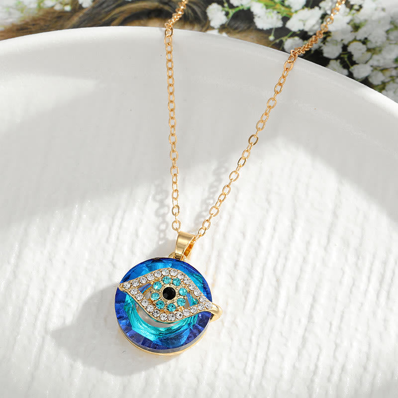 Toujours Protégé : Collier Œil Malin pour Votre Sécurité