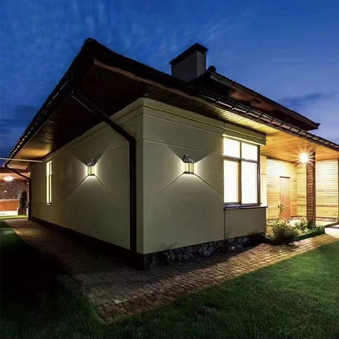 Floroux – Lampe extérieure en tungstène fonctionnant à l'énergie solaire