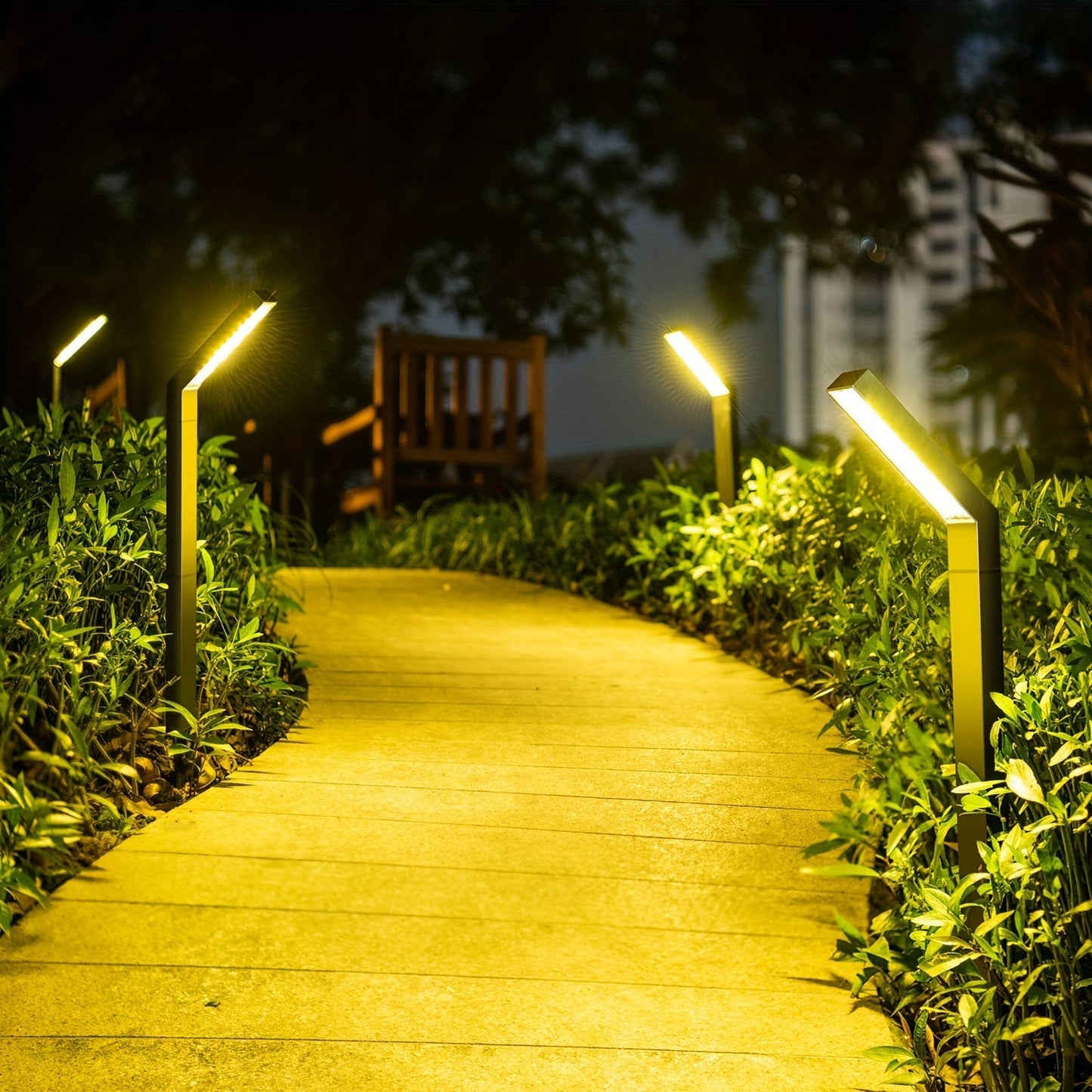 SolarPath Light - Lampe Solaire Étanche Réglable