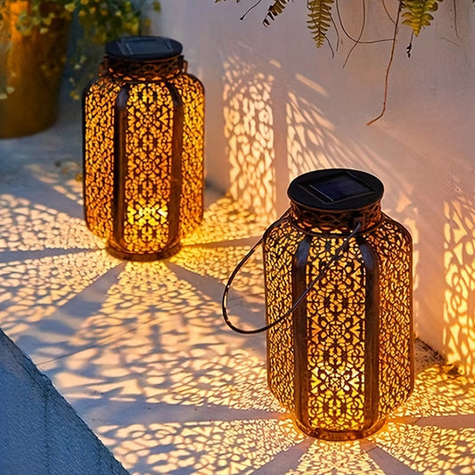SolarGlow Lantern - Éclairage de jardin LED alimenté par énergie solaire
