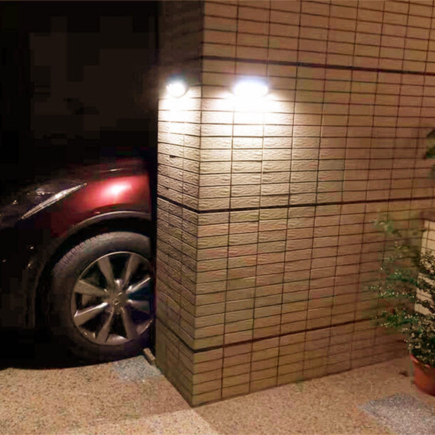 Floroux Lampe murale solaire | Design en forme de trapèze | Fonctionnement solaire | Éclairage extérieur LED