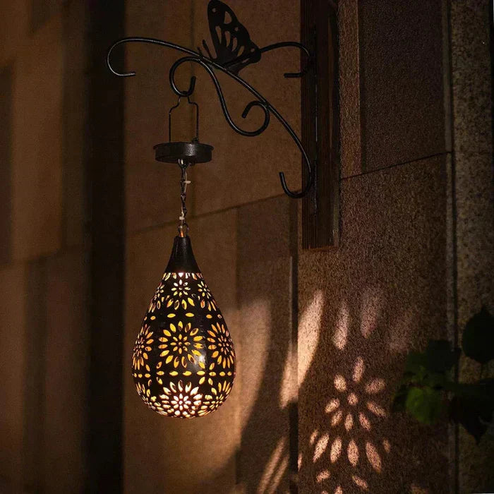 Lampe de jardin alimentée par énergie solaire et résistant aux intempéries – SolarLuxe