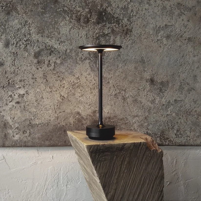 LumiArt - Lampe à Poser Contemporaine et Épurée