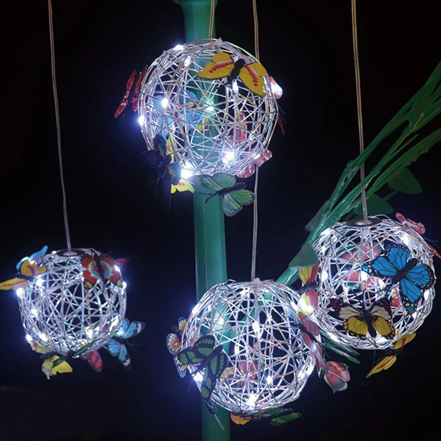 Floroux | Incroyables lampes à papillon résistantes aux intempéries