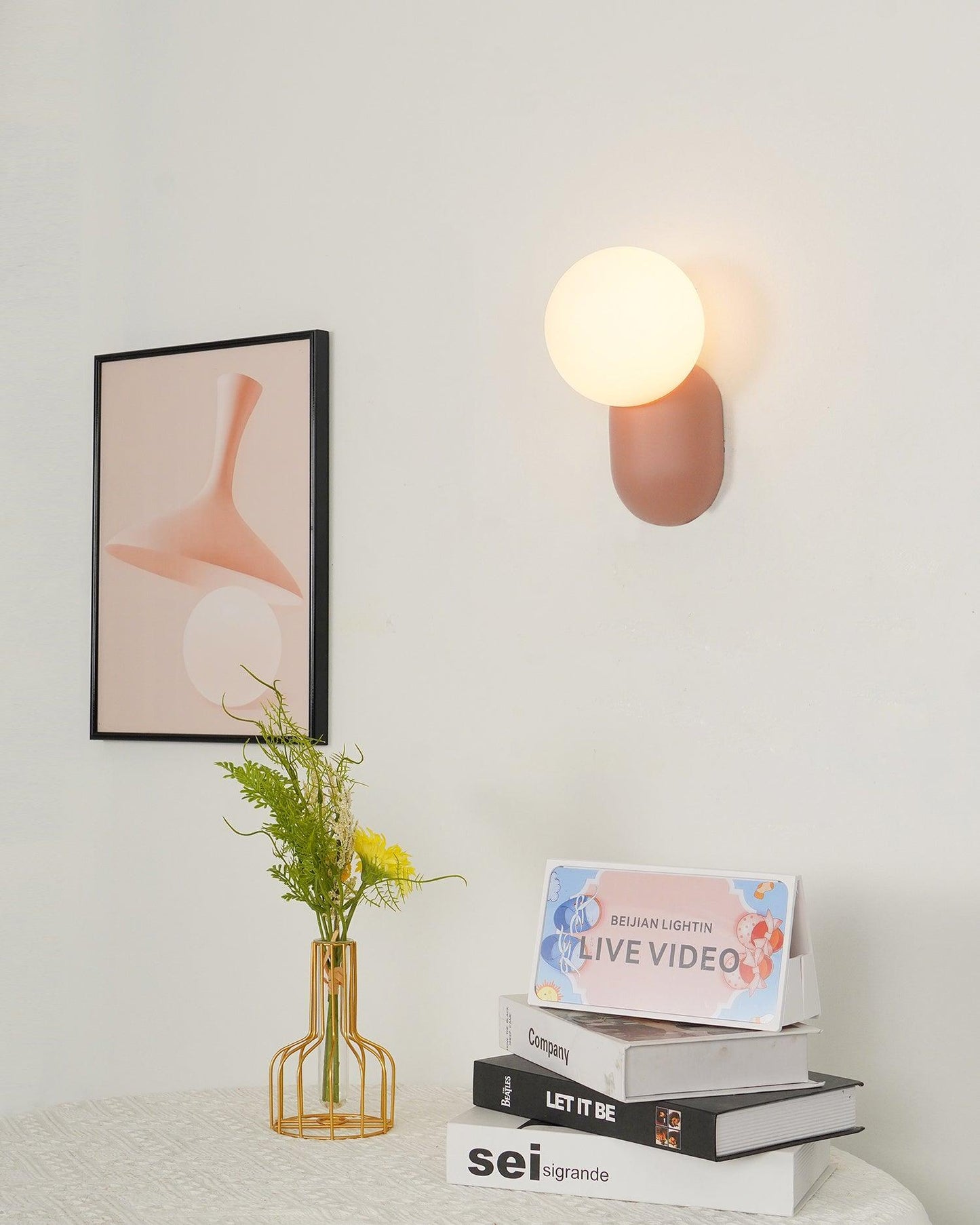 ChicGlow Lampe Murale en Résine – Élégance et Économie d'Énergie en Un