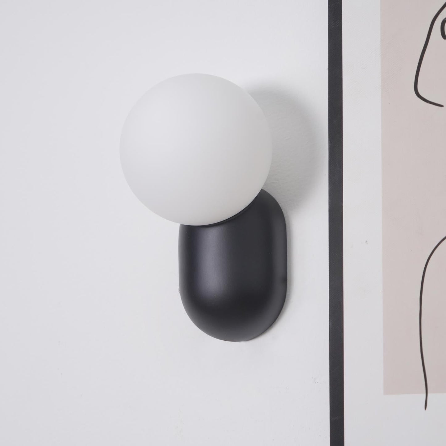 ChicGlow Lampe Murale en Résine – Élégance et Économie d'Énergie en Un