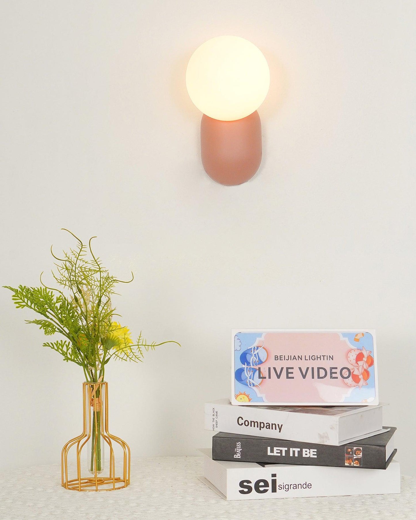 ChicGlow Lampe Murale en Résine – Élégance et Économie d'Énergie en Un