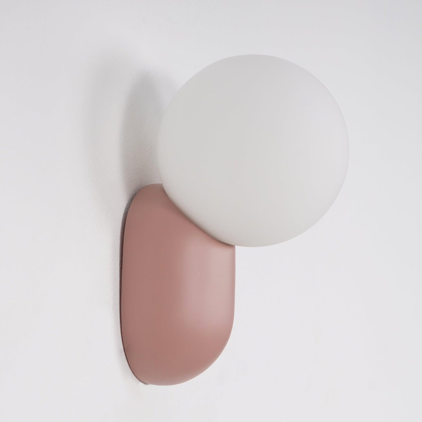 ChicGlow Lampe Murale en Résine – Élégance et Économie d'Énergie en Un