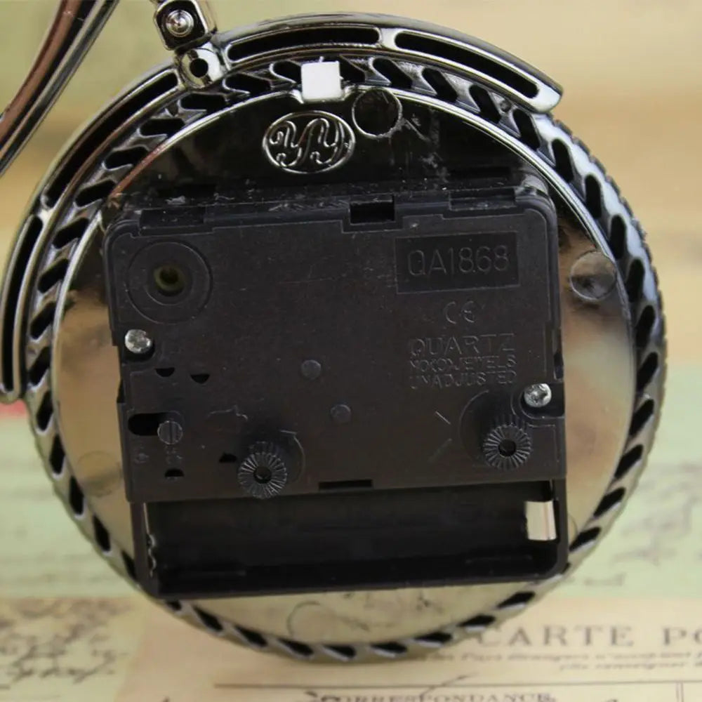 Horloge de réveil rétro créative – Style vintage – Plastique